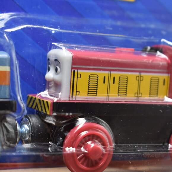 Den & Dart Thomas & Friends Wooden Railway Vicarstown Fisher Price Sealed New - Picture 5 of 9